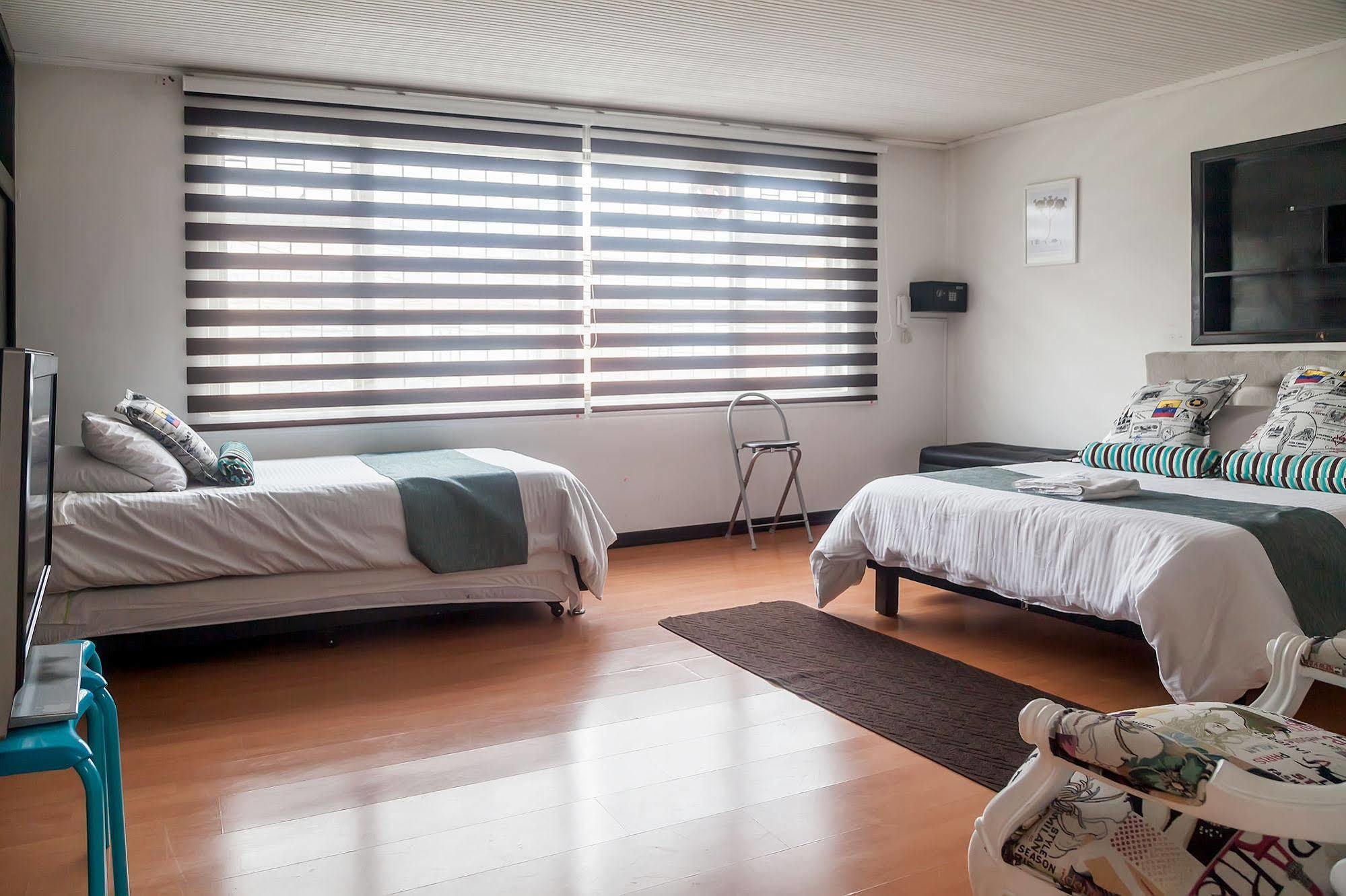 Hotel Casa Jota Bogotá Esterno foto